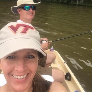 Meet your Posher, April